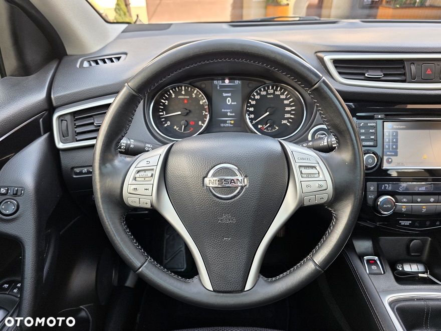 Nissan Qashqai 1.2 DIG-T N-Connecta - 29