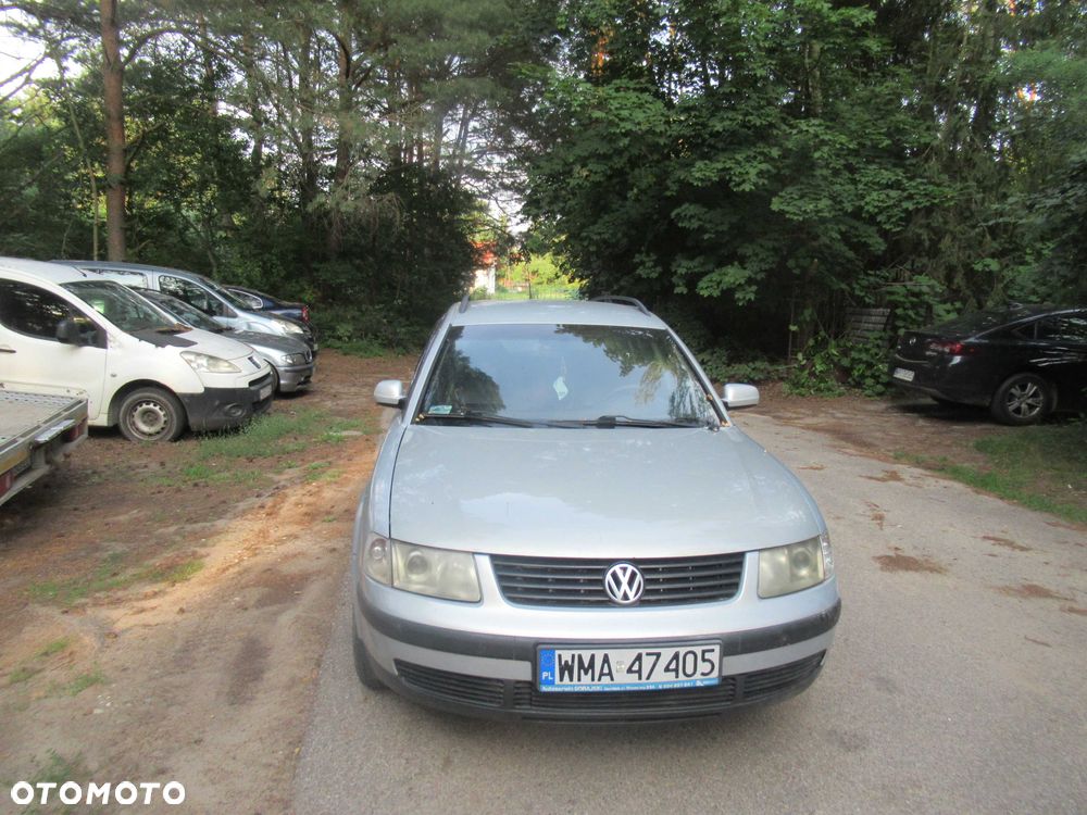 Volkswagen Passat - 2