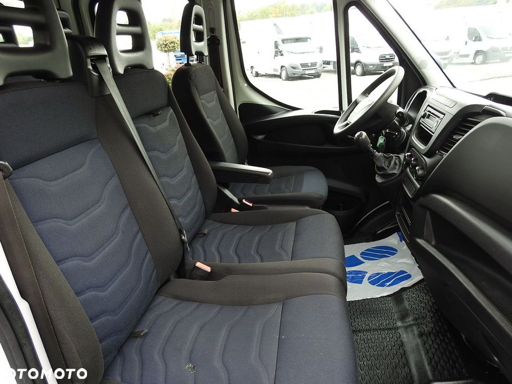 Iveco DAILY 35S15 SKRZYNIA PODWÓJNA KABINA DOKA 7 MIEJSC KLIMATYZACJA  150KM - 36
