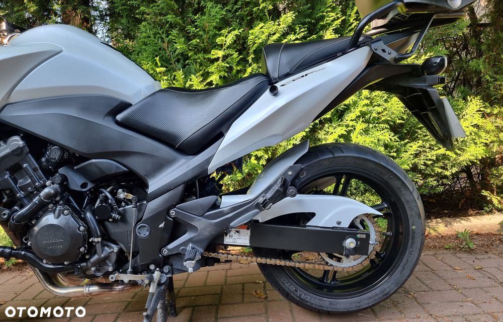 Honda CBF - 10