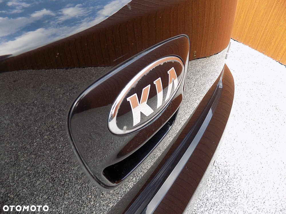 Kia Rio 1.2 Dream Team Edition - 27