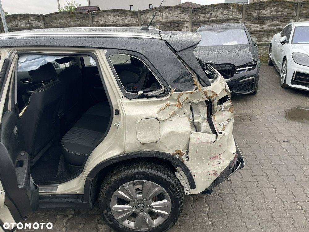 Suzuki Vitara - 6