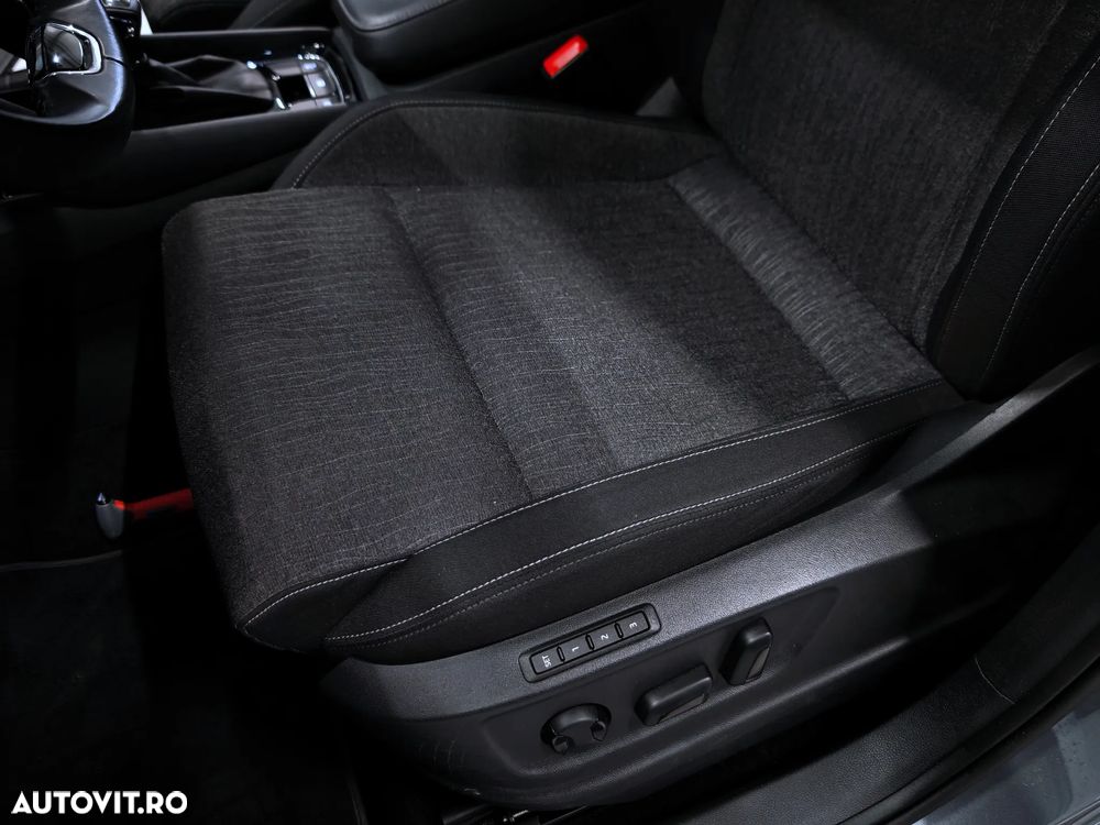 Skoda Karoq 1.5 TSI DSG Selection - 30