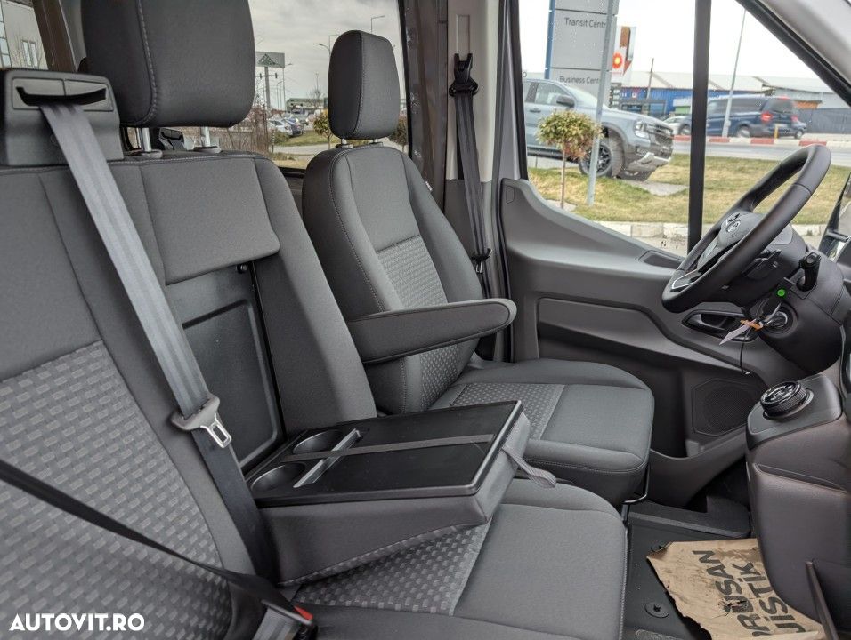 Ford Transit - 12