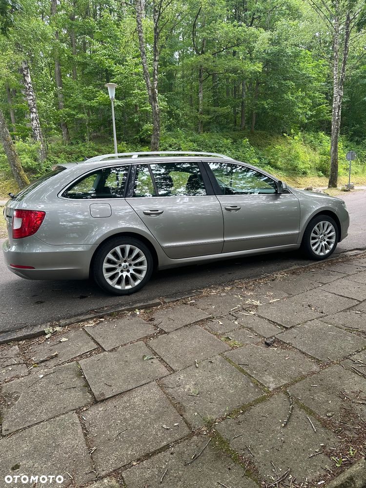 Skoda Superb 2.0 TDI 4x4 Comfort - 5