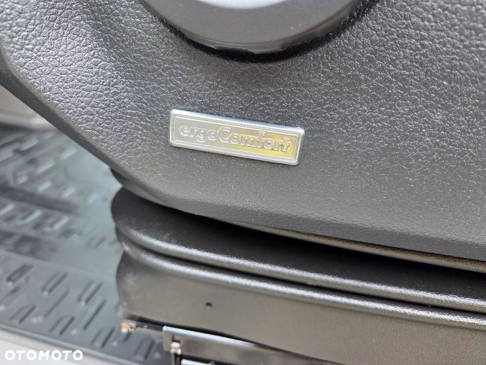 Volkswagen Crafter - 30