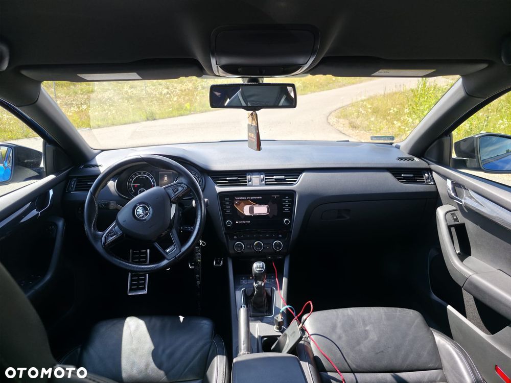 Skoda Octavia 2.0 TDI RS - 11