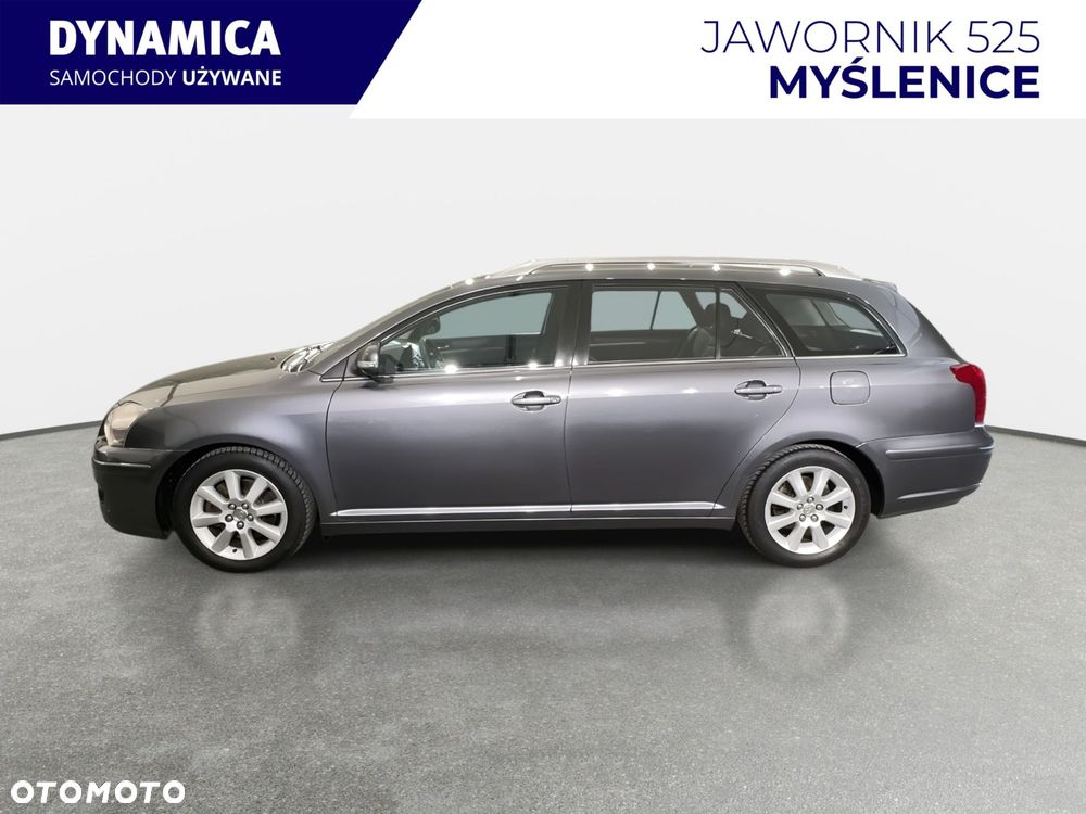 Toyota Avensis - 6
