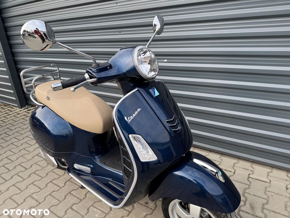 Piaggio Vespa - 9