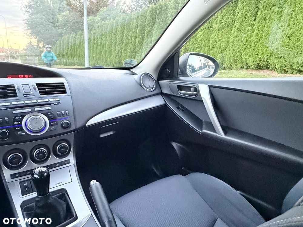 Mazda 3 - 11