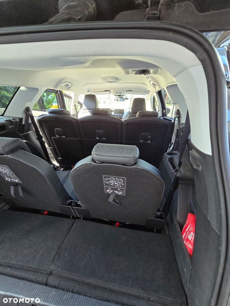 Peugeot 5008 1.2 PureTech Allure S&S EAT8 - 19