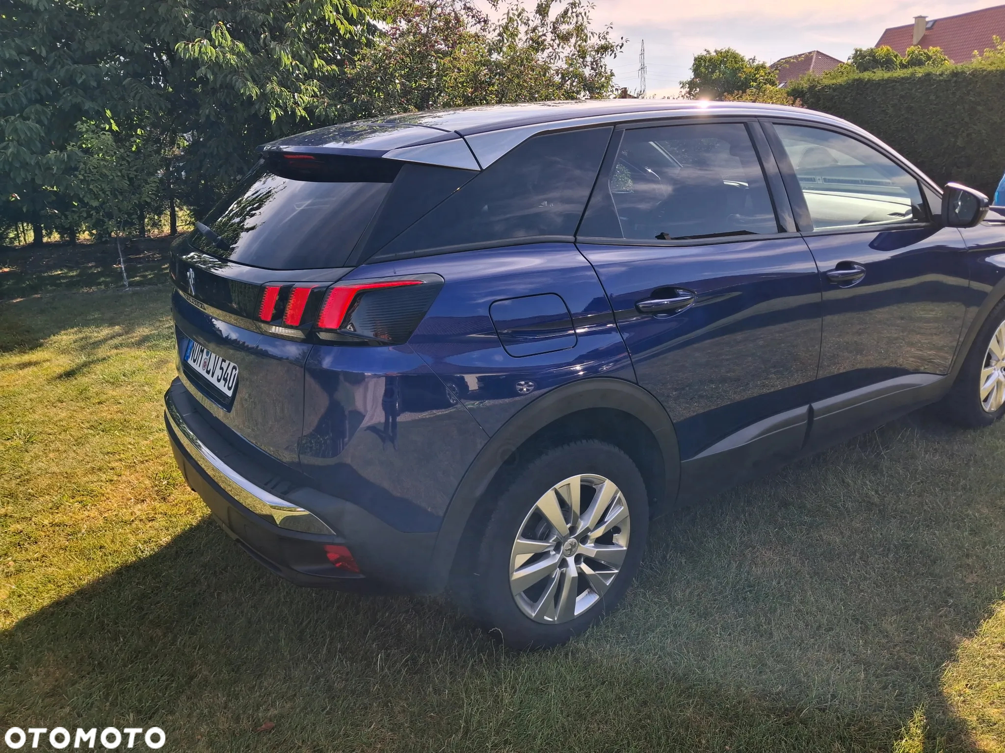 Peugeot 3008 1.5 BlueHDi Active Pack S&S EAT8 - 11