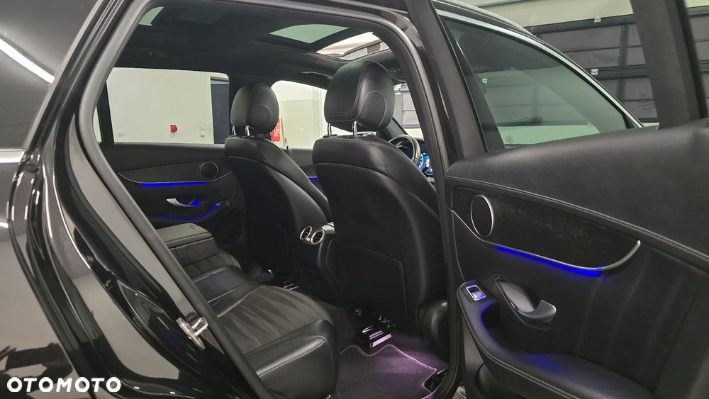 Mercedes-Benz GLC 220 d 4Matic 9G-TRONIC AMG Line Plus - 6