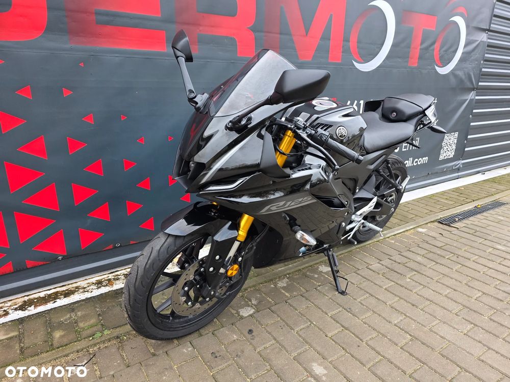 Yamaha YZF - 31