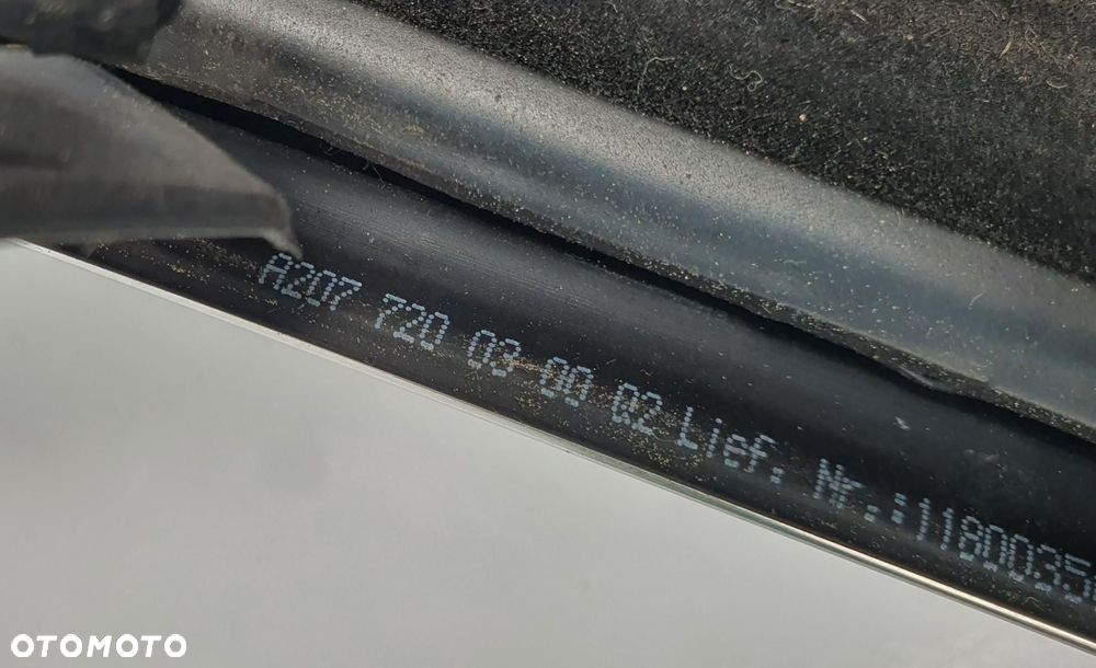 LISTWA SZYBY LEWY PRZÓD MERCEDES W207 A2077200300 - 7