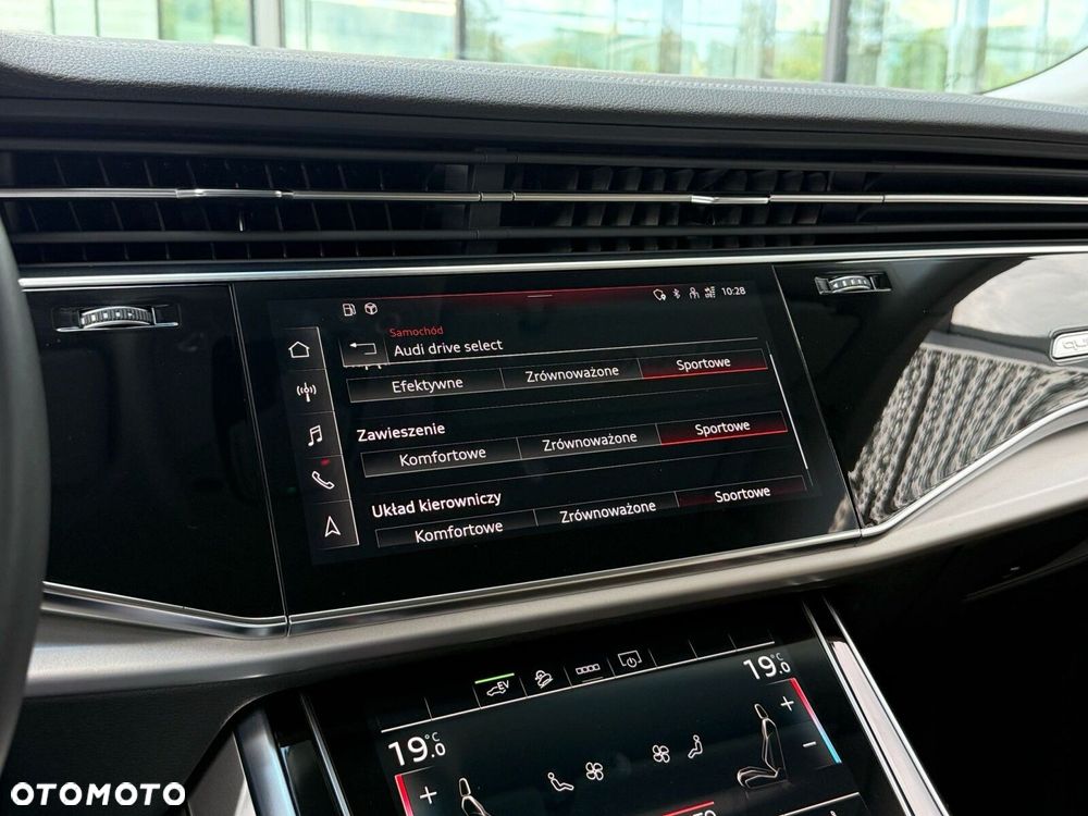 Audi Q8 - 36