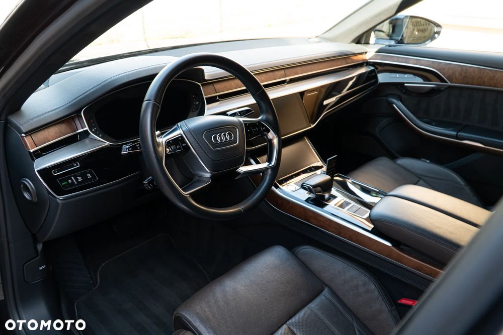 Audi A8 L 55 TFSI quattro tiptronic - 2