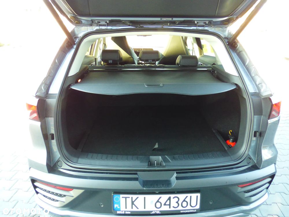 JAC JS6 DCT - 6