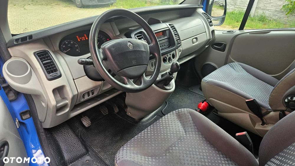 Renault Trafic - 9