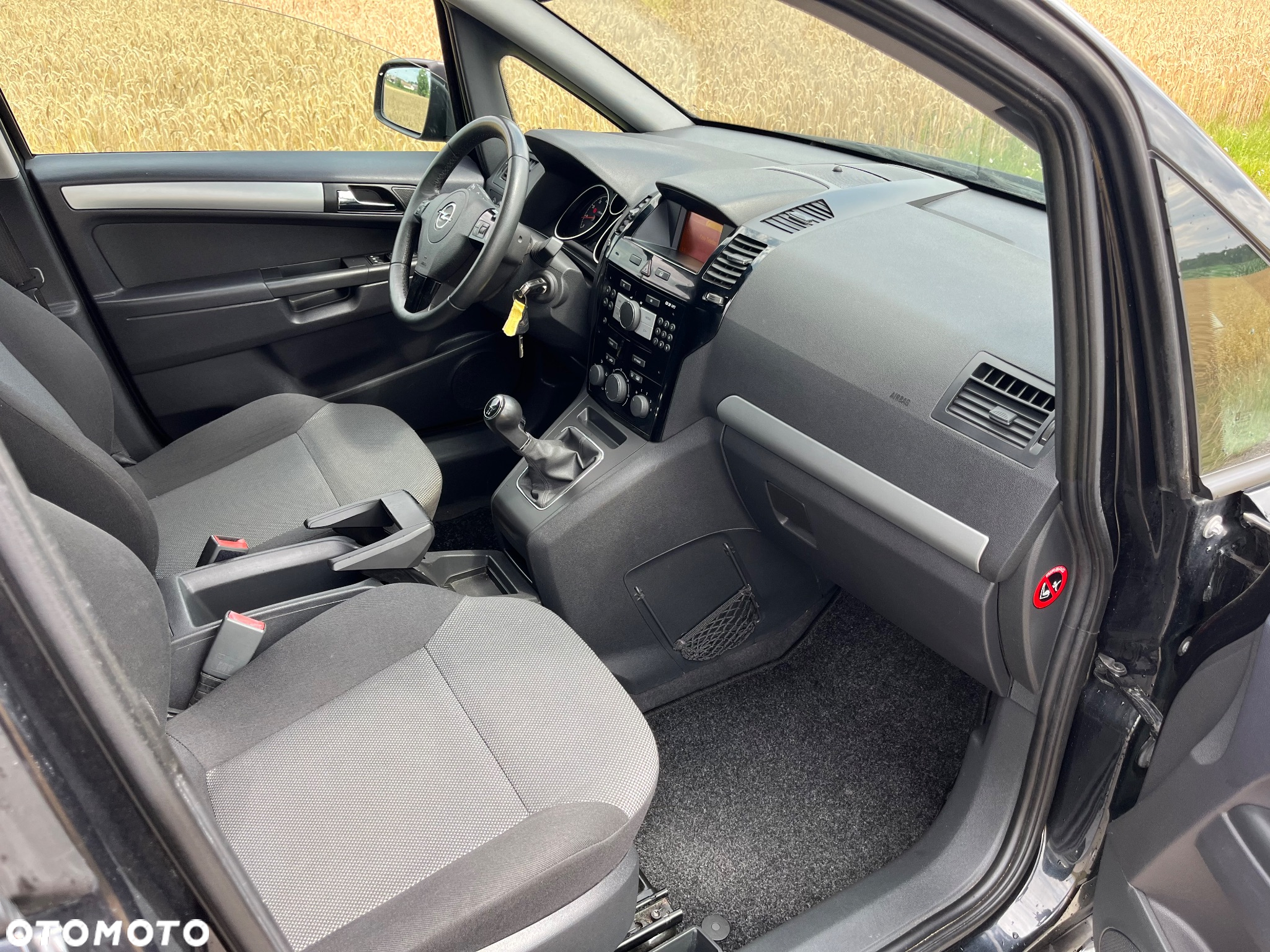 Opel Zafira 1.8 Cosmo - 20