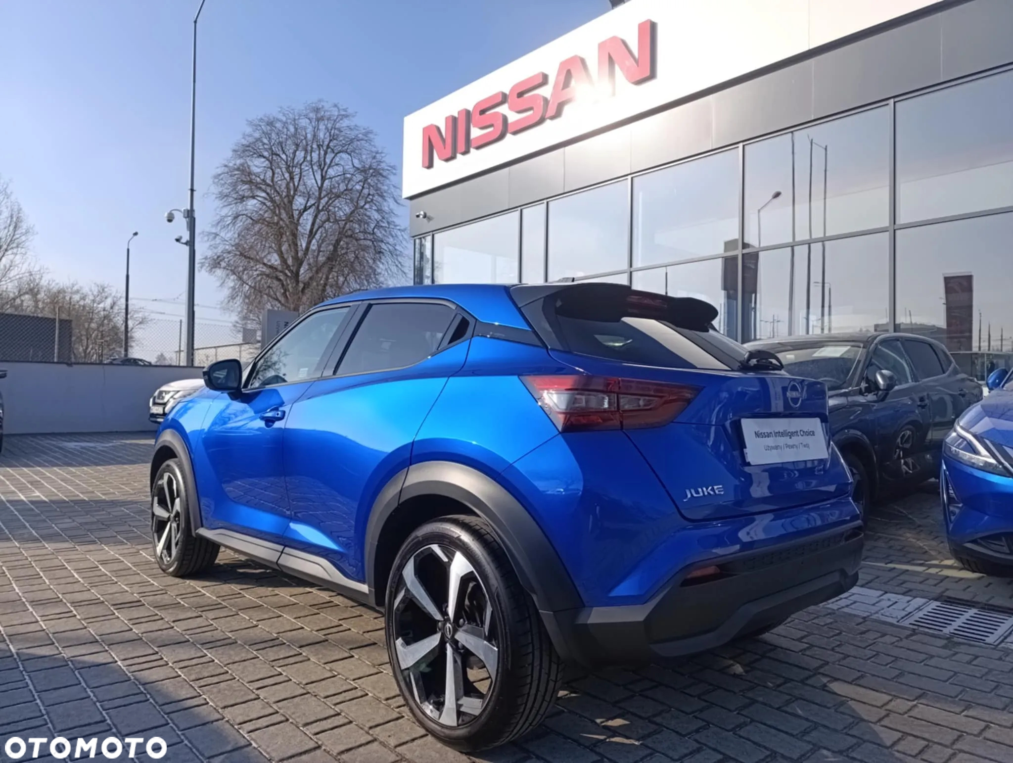 Nissan Juke 1.0 DIG-T N-Connecta DCT - 2