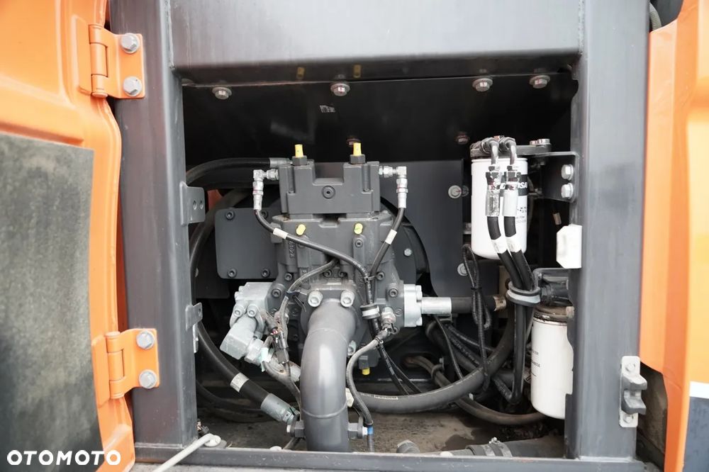 Doosan DX 140W / KOPARKA KOŁOWA / ROTOTIL / JOYSTICK / POWERTILT OBROTNICA / 2019 ROK / - 22