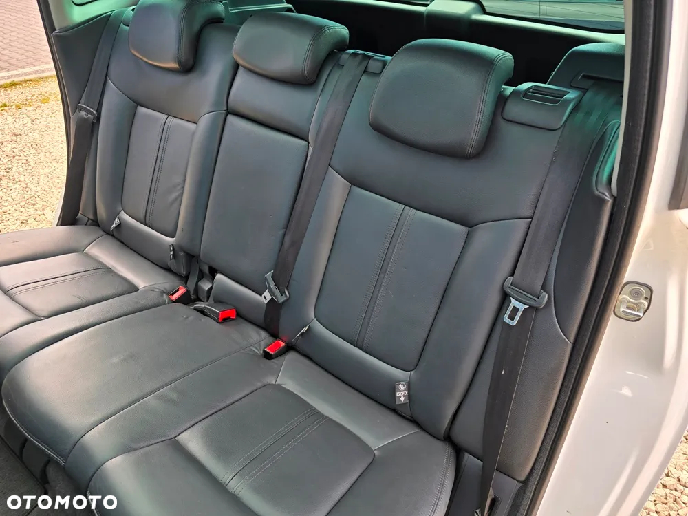 Peugeot 3008 HDi 160 Automatik Allure - 18