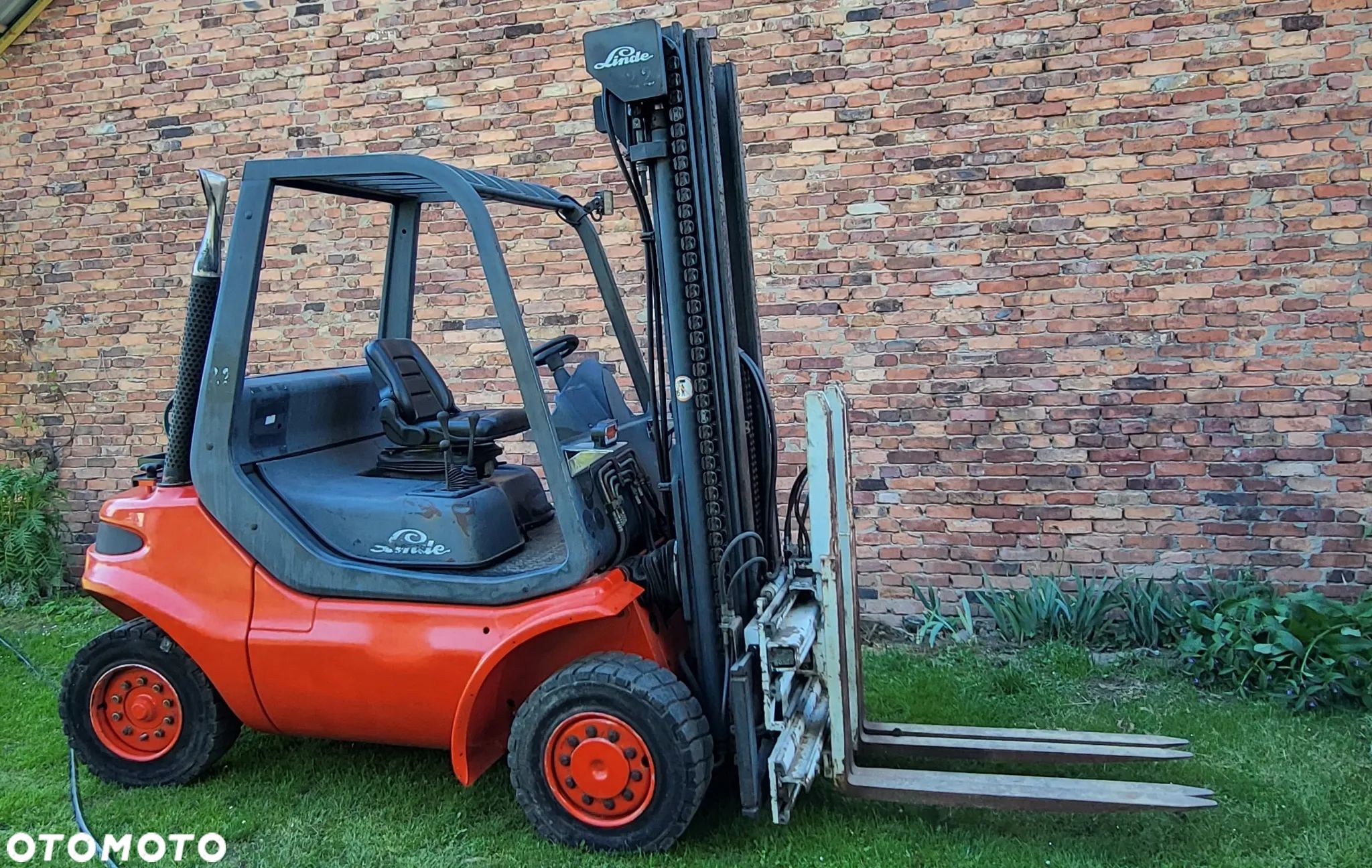 Linde H40T-04 - 1