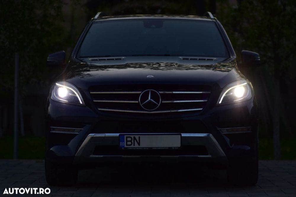 Mercedes-Benz ML - 8