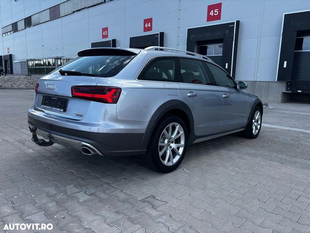 Audi A6 Allroad 3.0 TDI Quattro S tronic - 24