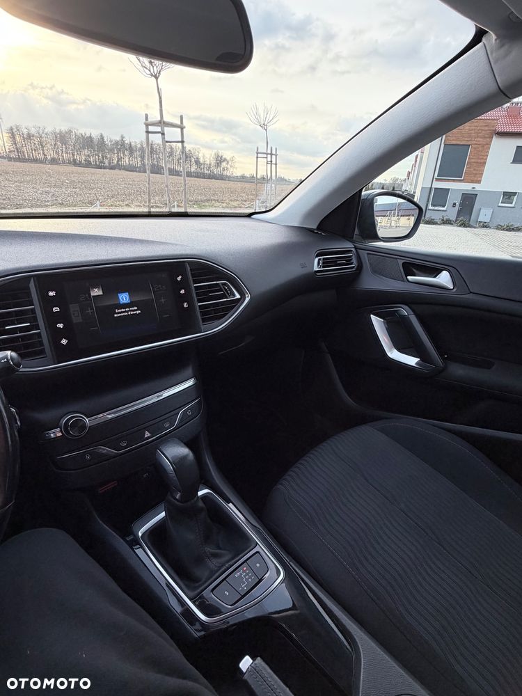 Peugeot 308 1.6 BlueHDi Active S&S - 3