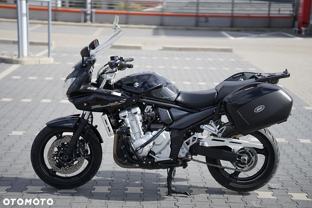 Suzuki Bandit - 38