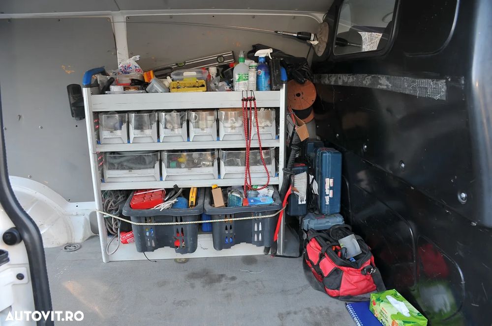 Volkswagen TRANSPORTER - 11