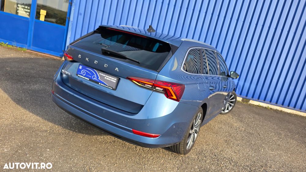 Skoda Octavia 2.0 TDI DSG First Edition - 8