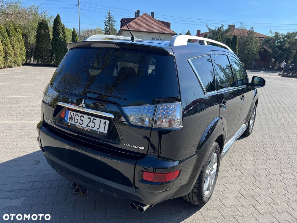 Mitsubishi Outlander 2.0 DID Instyle - 4