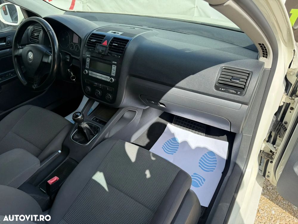 Volkswagen Golf 1.9 TDI BlueMotion Comfortline - 11