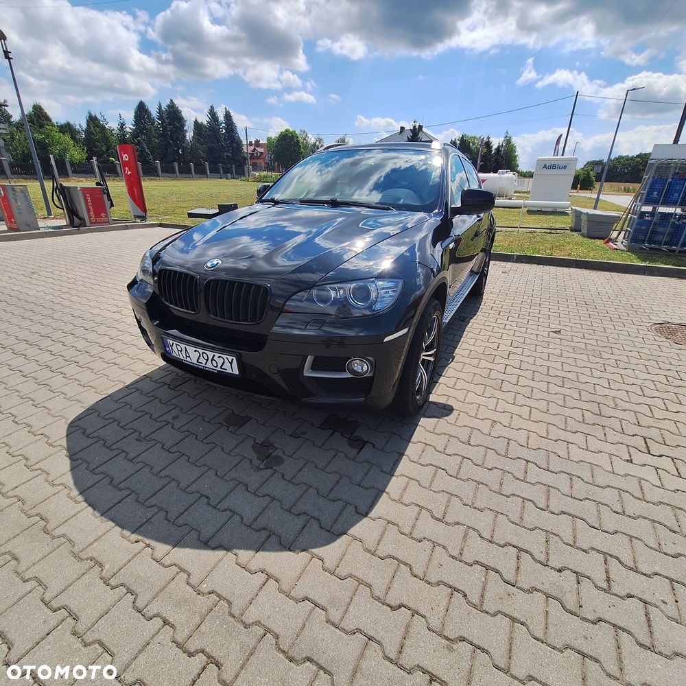 BMW X6 xDrive40d - 8