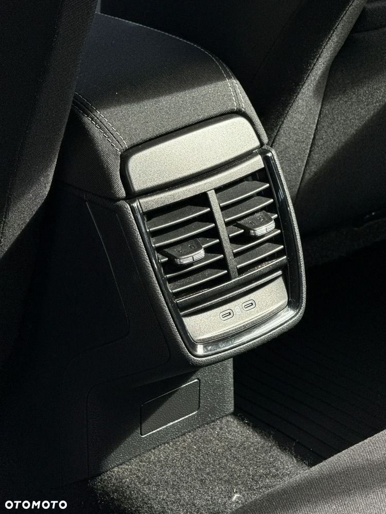 Skoda Scala 1.0 TSI Selection DSG - 31