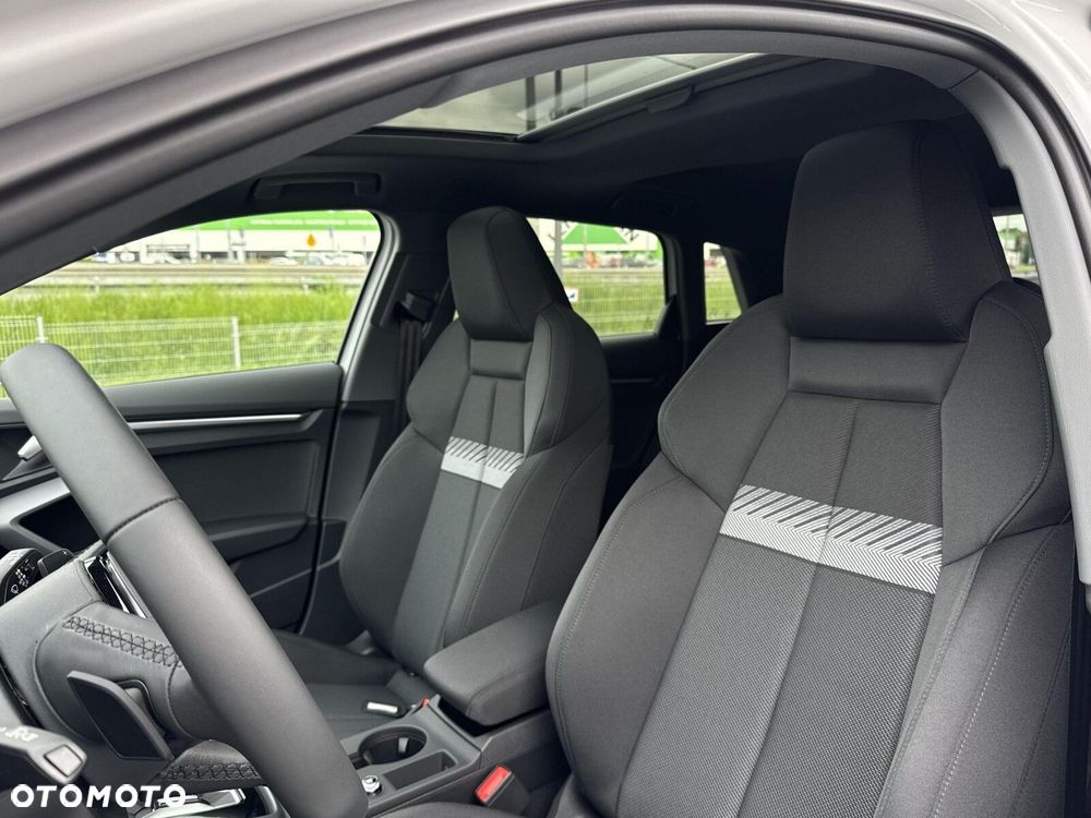 Audi A3 Sportback - 11