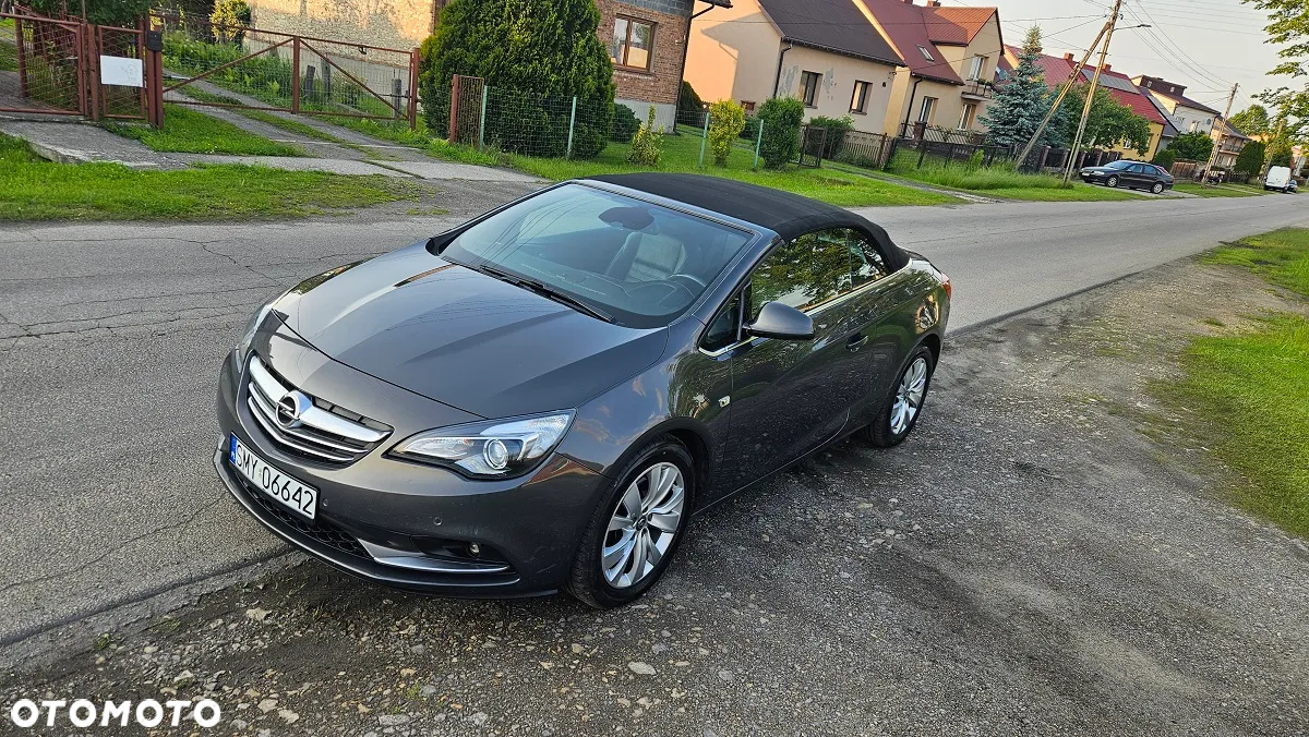 Opel Cascada 1.4 T Cosmo S&S - 3