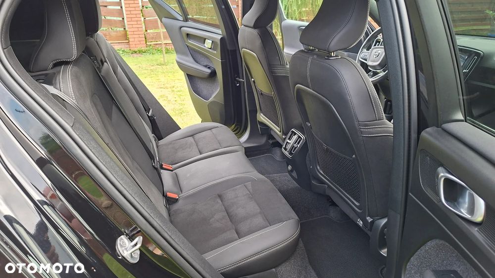 Volvo XC 40 82kWh Recharge Extended Range Plus - 14