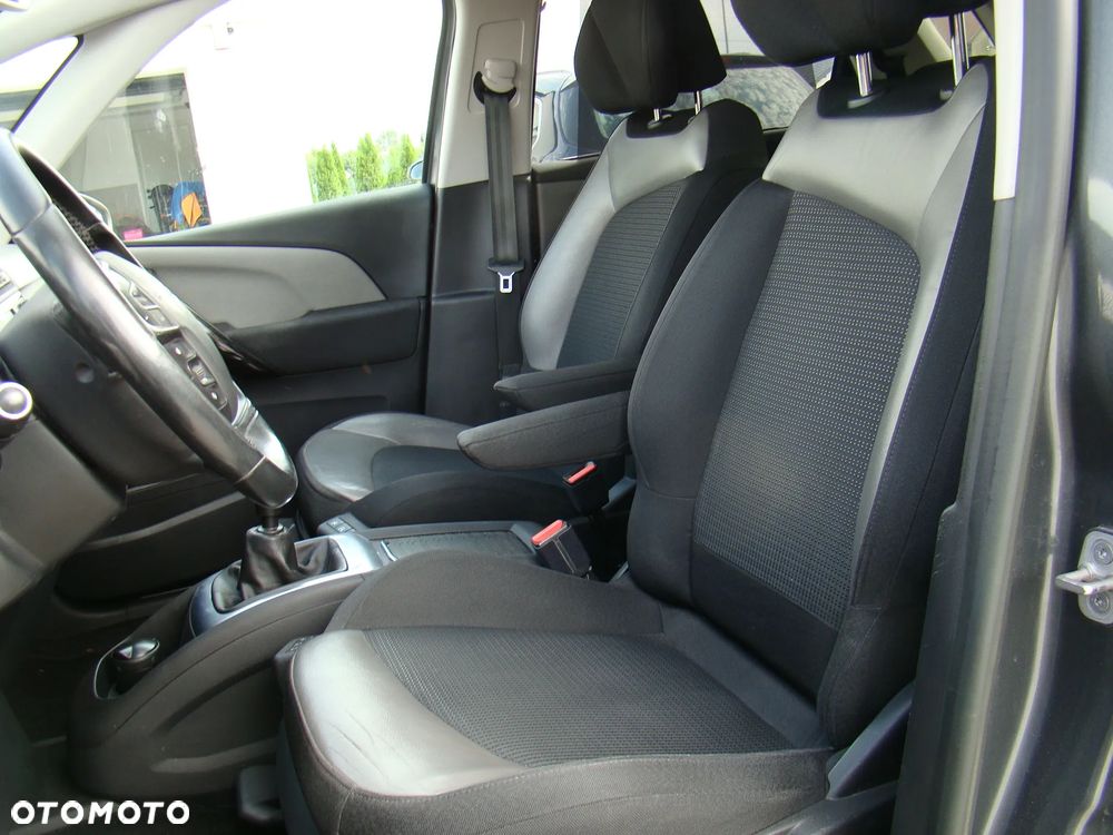 Citroën C4 Picasso BlueHDi 150 Exclusive - 19