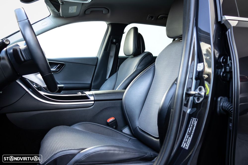 Mercedes-Benz C 220 d Avantgarde - 29