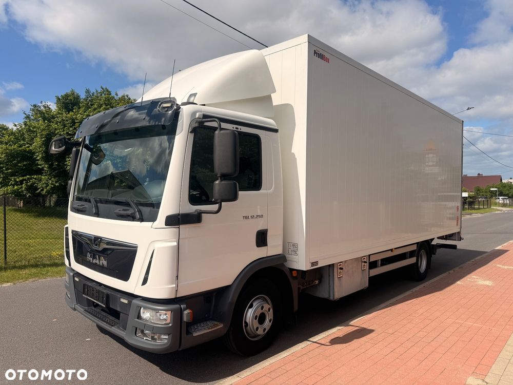 MAN TGL 12.250 - 1