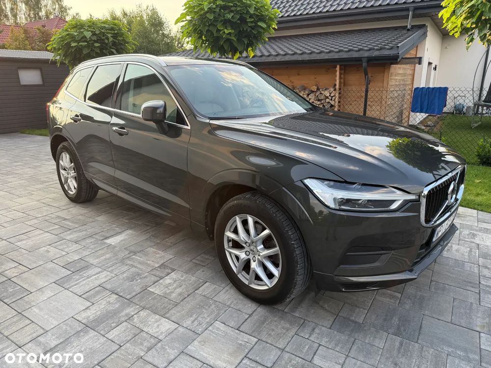 Volvo XC 60 D4 AWD Momentum - 2