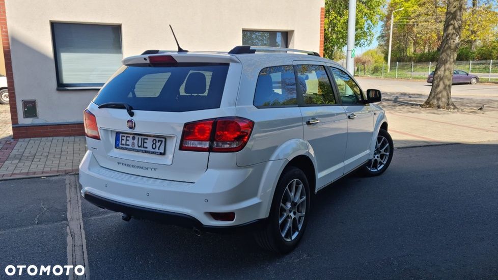 Fiat Freemont 2.0 Multijet Black Code AWD - 10
