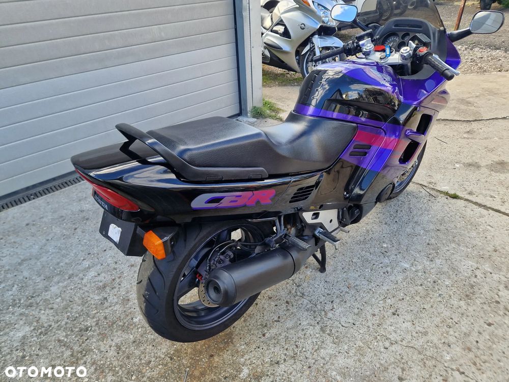 Honda CBR - 4