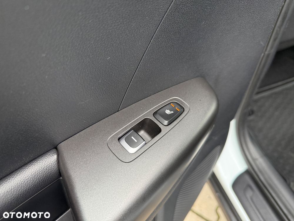 Kia Sportage 2.0 CRDI 2WD Spirit - 30