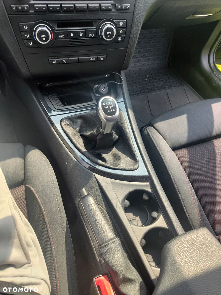 BMW Seria 1 118i - 9