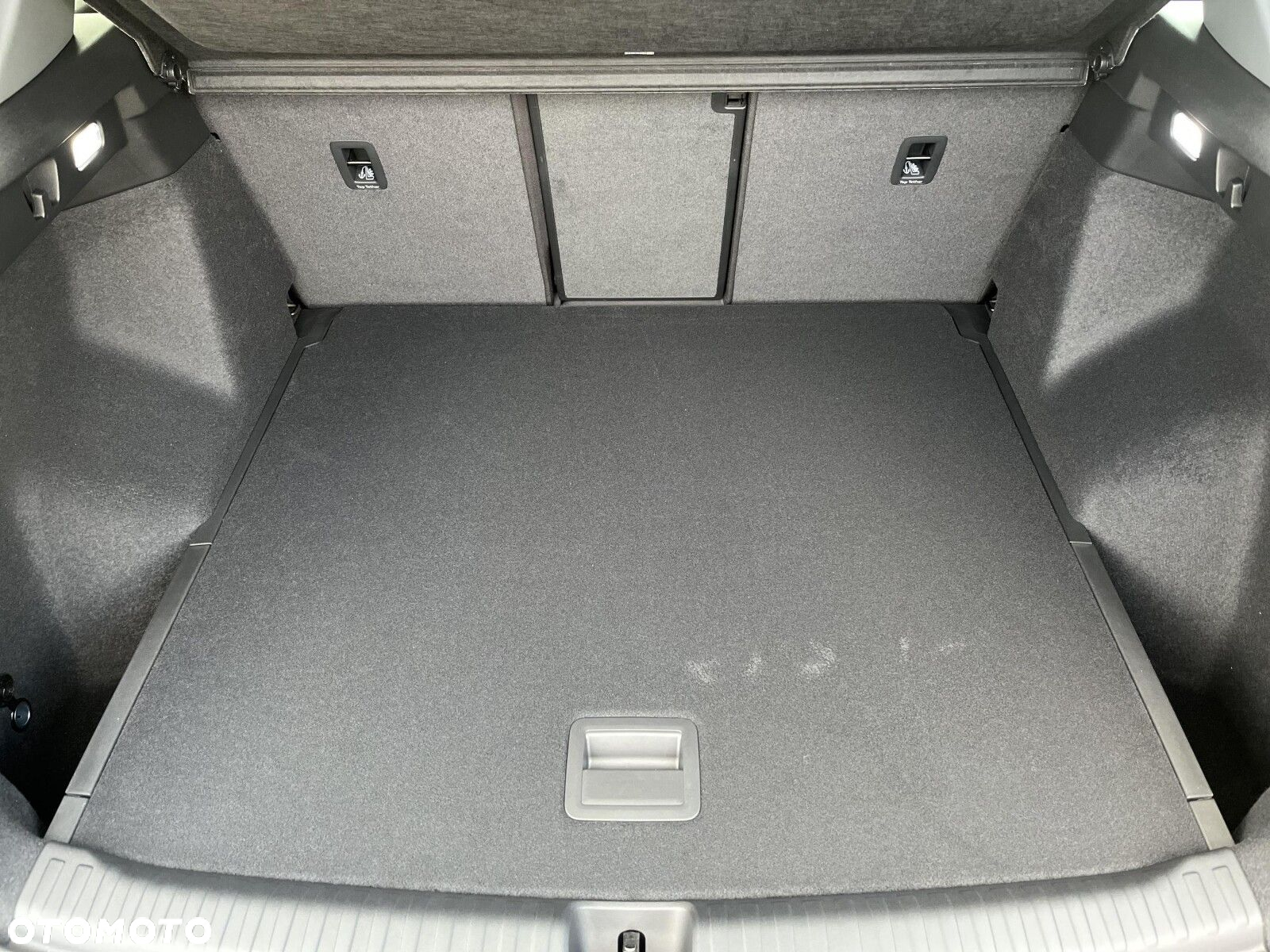 Audi Q4 e-tron - 11